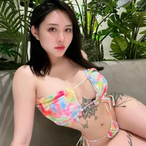 Sangyuxin Hitomi OnlyFans Leaks (45 Photos + 5 Videos) 77647