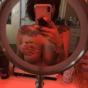 Queen Sandra &#8211; Qnsannn OnlyFans Leaks (17 Photos + 2 Videos) 98020