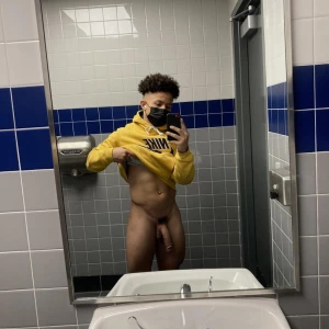 marvin jr. &#8211; big marvjr OnlyFans Leaks (40 Photos + 2 Videos) 111866