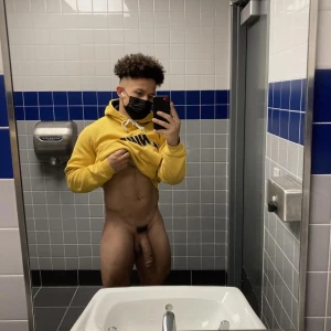 marvin jr. &#8211; big marvjr OnlyFans Leaks (40 Photos + 2 Videos) 111877