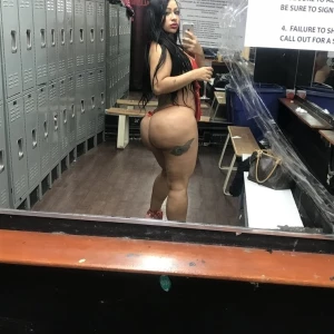 Sarah &#8211; Colombian Baddie OnlyFans Leaks (87 Photos + 9 Videos) 153351