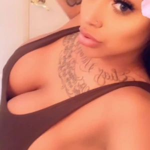 Daisy P &#8211; missdaisyp OnlyFans Leaks (6 Photos + 6 Videos) 156433