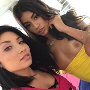 Veronica Rodriguez &#8211; lilveronicar OnlyFans Leaks (39 Photos + 9 Videos) 174482