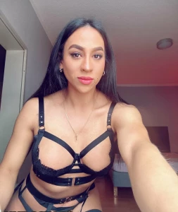 Pocahontas24real &#8211; RealPoca24CM OnlyFans Leaks (14 Photos) 16070