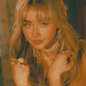 Sabrina Carpenter Instagram Leaks (39 Photos + 2 Videos) 21639